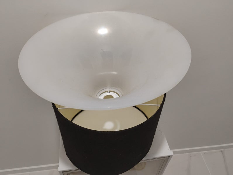 2 Lampshades Carousel 2