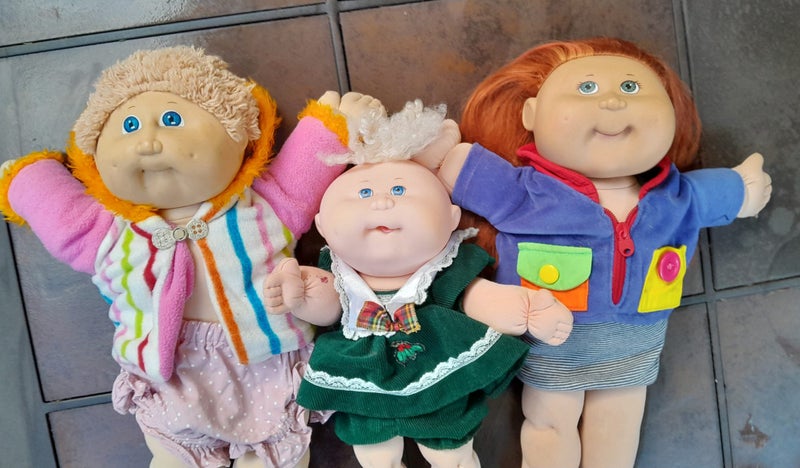 Cabbage Patch Dolls x 3 Carousel 2