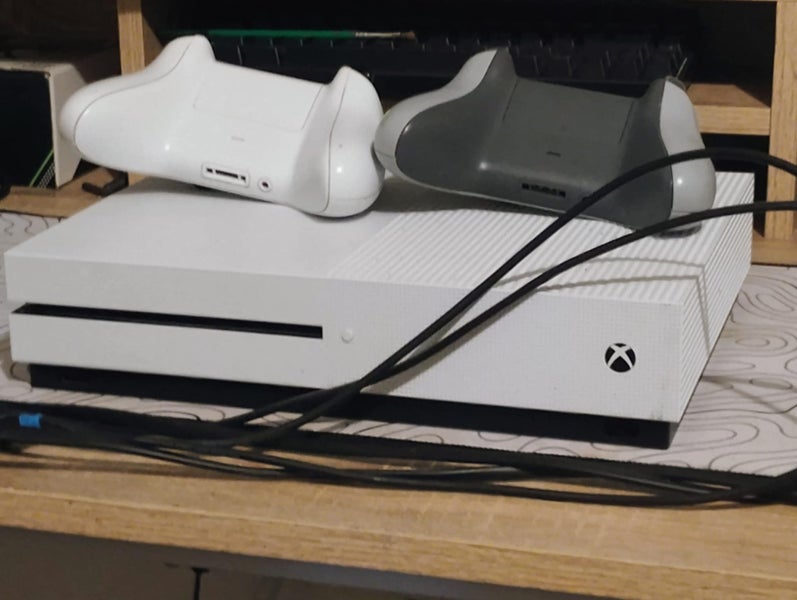 XBOX 1S Carousel 2