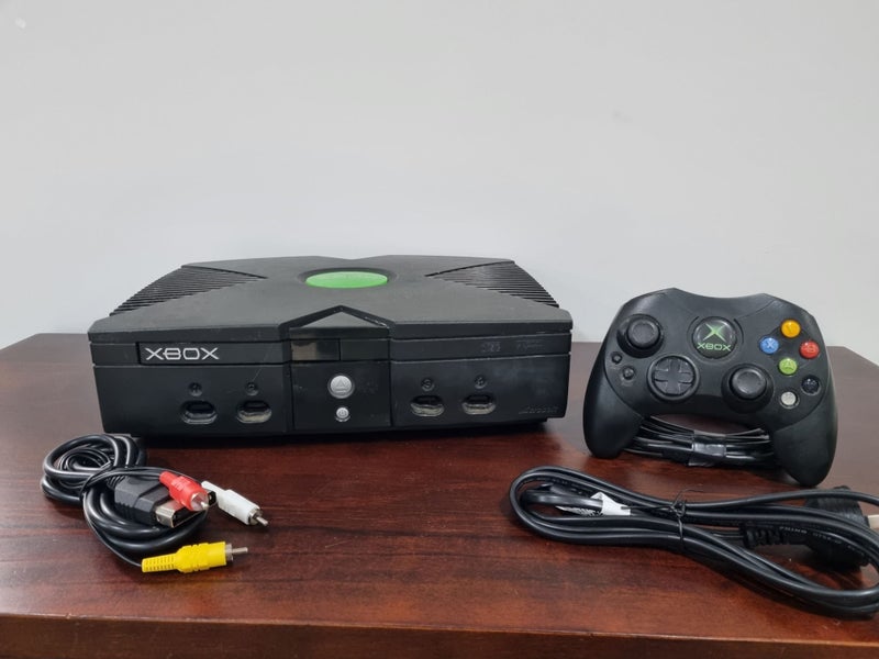 Original XBOX and Controller and Cables - Fully Working Carousel 1