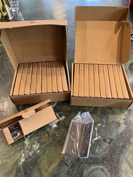 Box of 10 antique-finish, solid brass hinges 100x75mm (brand new) Carousel 2