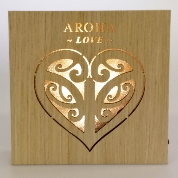 LED Kiwiana Block - 'Aroha - Love - Heart' Carousel 2