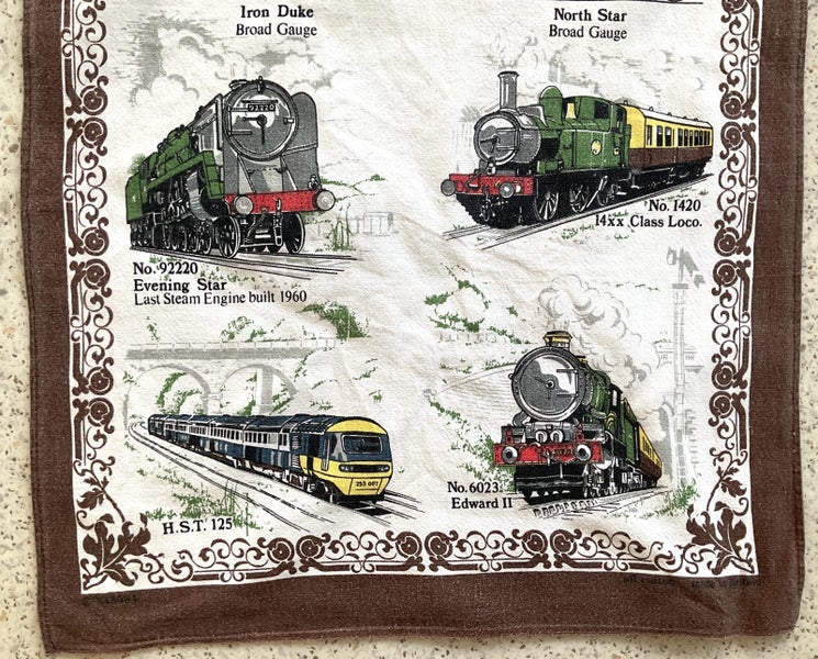 ** RETRO TEA TOWEL ** PURE COTTON ** THE GREAT WESTERN RAILWAY ** Carousel 2