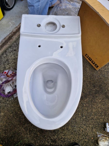 American Standard Toilet Suite Carousel 2