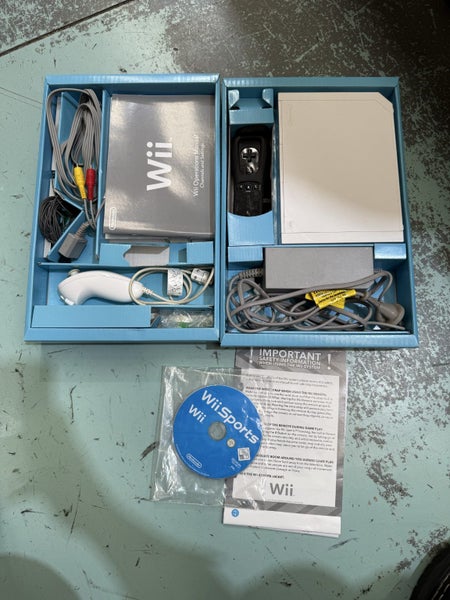 Nintendo Wii Boxed console with Wii fit board and games Carousel 2