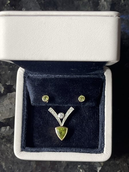 Peridot and diamond pendant and matching studs Carousel 1