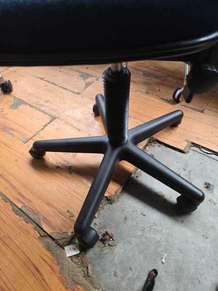 Eos spectrum 2 x lever office chair Carousel 4