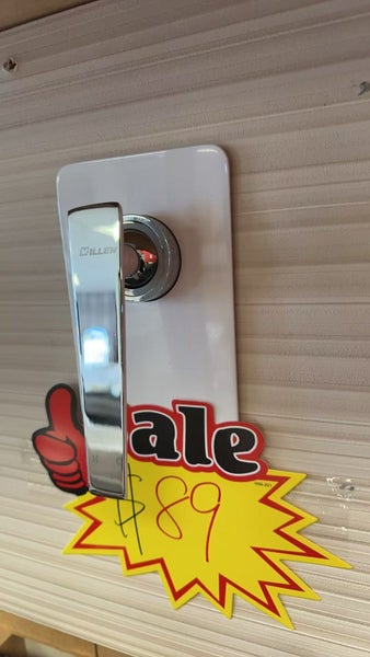 Showermixer vertical plate with zinc handle/ Chrome & White/ Brass Carousel 1