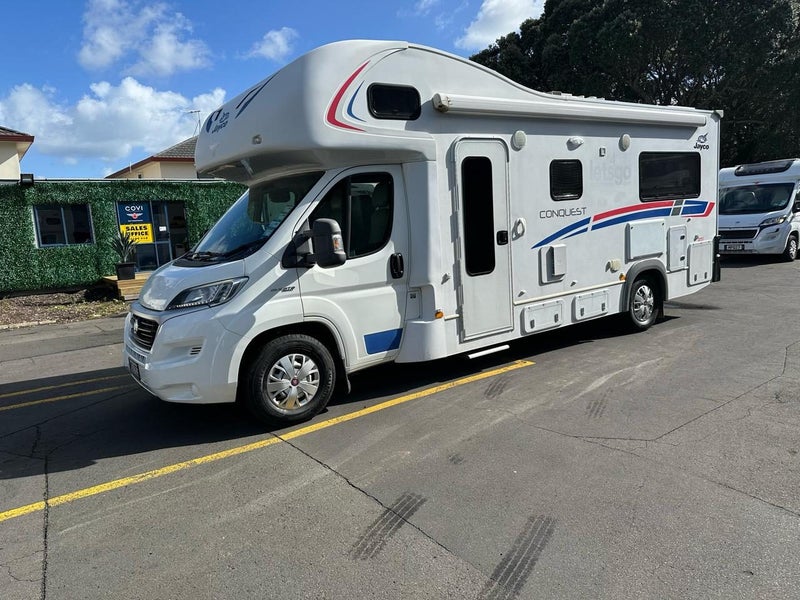 2016 Jayco Conquest62854327924610114