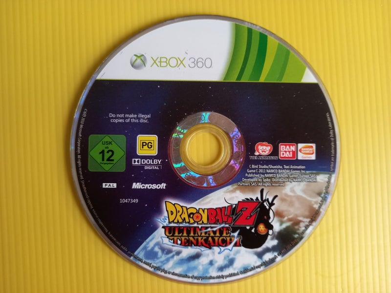 Dragon Ball Z - Ultimate Tenkaichi (Xbox 360) Carousel 1