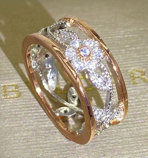 *LAST ONE CLEARANCE* Elegant Floral AAA CZ Diamonds Ring / 18KGP Two Tone Gold Carousel 1