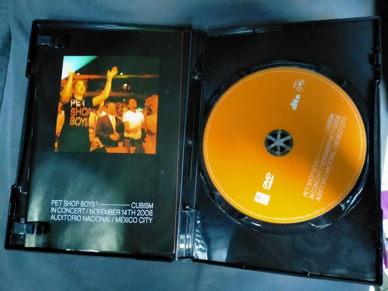 Pet shop boys Cubism concert Mexico 2006 DVD Carousel 2