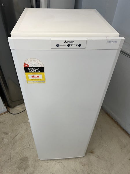 Mitsubishi Electric 160L Upright Single Door Vertical Freezer MF-U160C-W-A Carousel 2