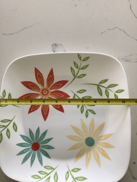 12 Corelle plates square NEW Carousel 4