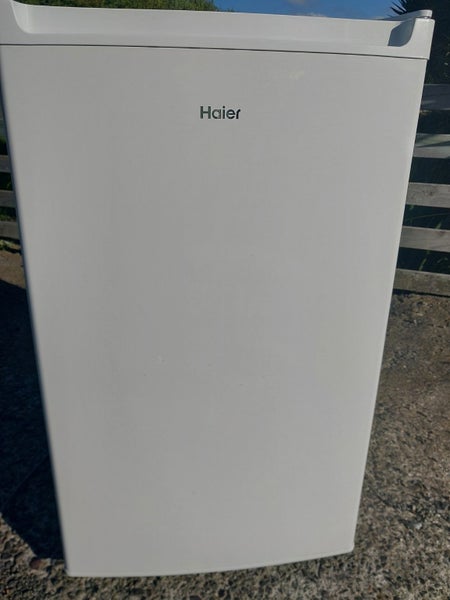 Haier 115L bar fridge Carousel 1