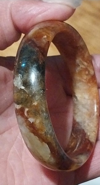 Jade bangle Carousel 1