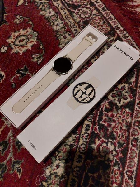Samsung Galaxy Watch 6 smart watch Carousel 1