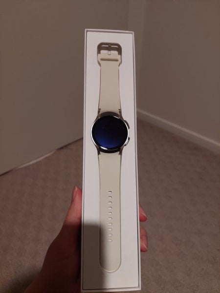 Samsung Galaxy Watch 6 smart watch Carousel 2