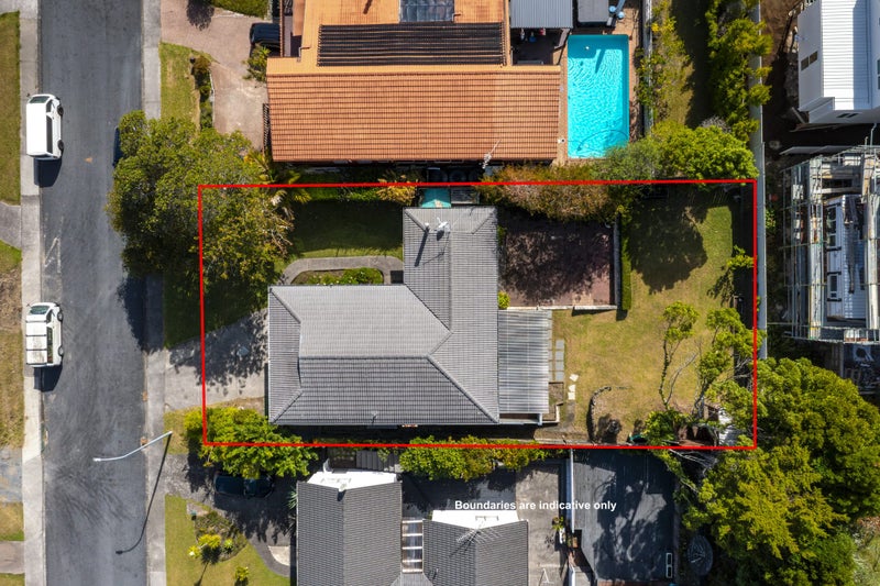 Image 2 of 24