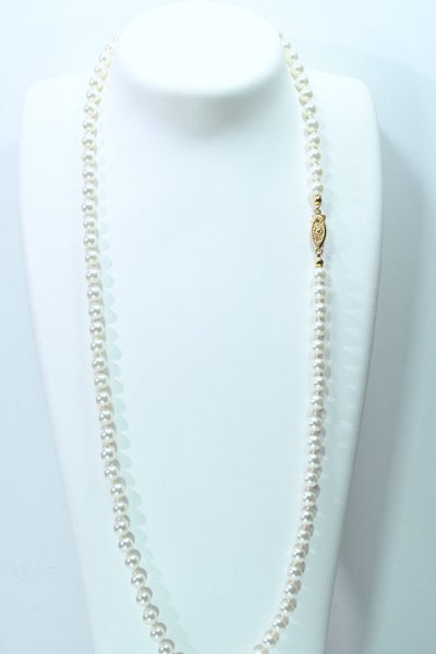 Faux pearls long necklace 680mm Carousel 2