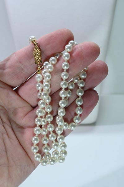 Faux pearls long necklace 680mm Carousel 4