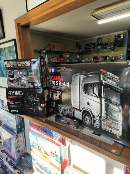 RC truck and mfc 03,4ywd controller Carousel 1