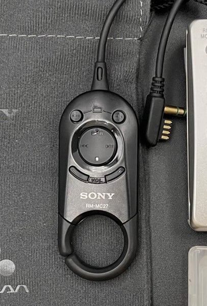 Sony MZ-R701 MD silver Minidisc recorder Carousel 13