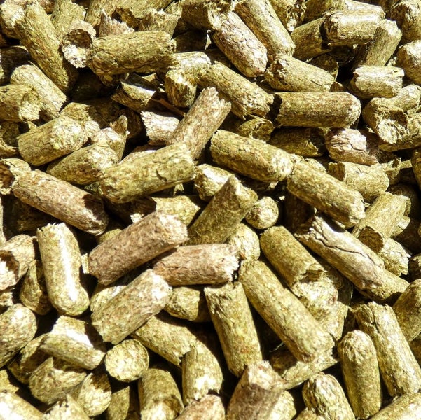 Timothy Pellets - Rabbit and Guinea Pig Pellets Carousel 1