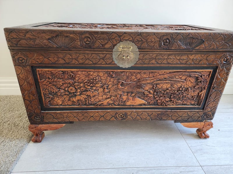 Camphor*Chest*Bird** Carousel 1