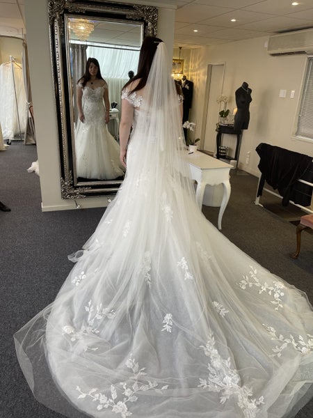 Essence Wedding Dress62976712428674111