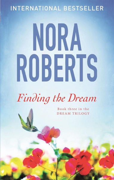 Finding The Dream by Nora Roberts - Paperback Carousel 1