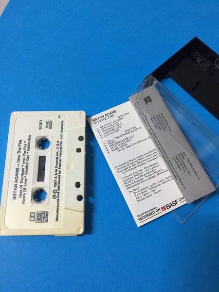 Bryan Adams: Into The Fire (Cassette) Carousel 3