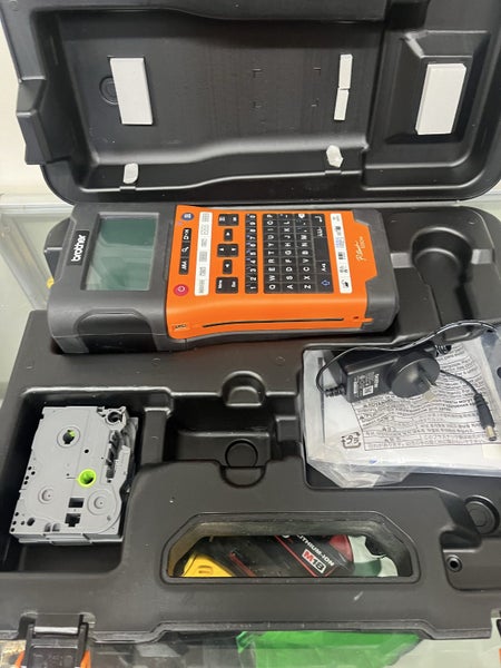 ****P-TOUCH E550W LABEL PRINTER**** Carousel 1