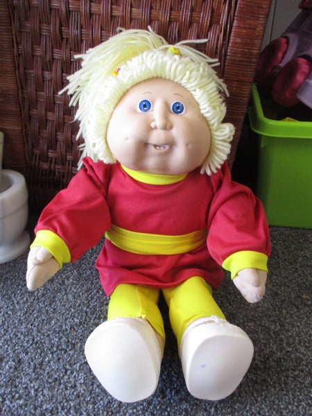 Cabbage Patch doll Carousel 1