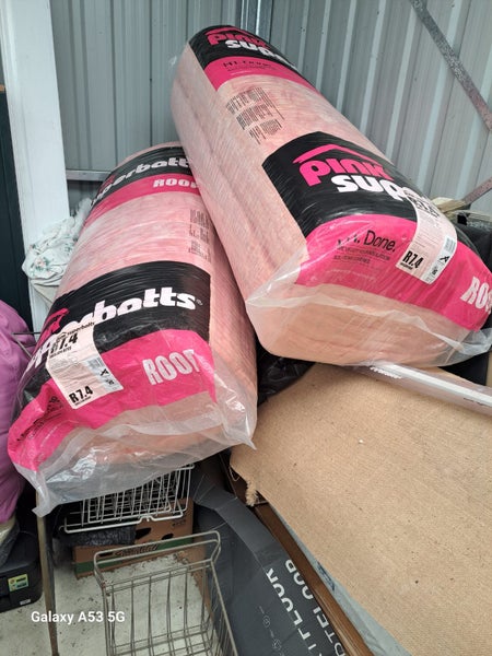 Pink Super Batts Skillion Roof R7.4 Carousel 1
