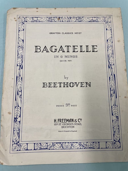 Beethoven - Bagatelle in G Minor (Second Hand) Carousel 1