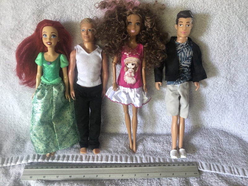 Disney and Fashion Dolls x 4 Carousel 1
