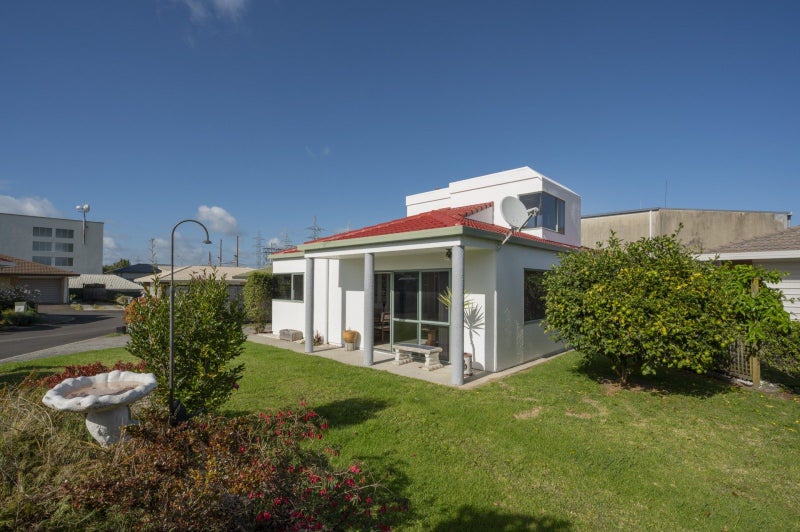 Image 1 of 19
