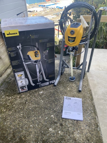 Wagner Airless Paint Sprayer Carousel 1