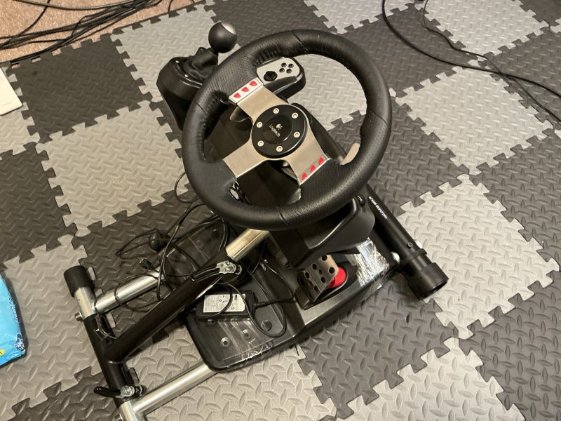 Logitech G27 racing wheel + pedals + shifter + stand Carousel 4