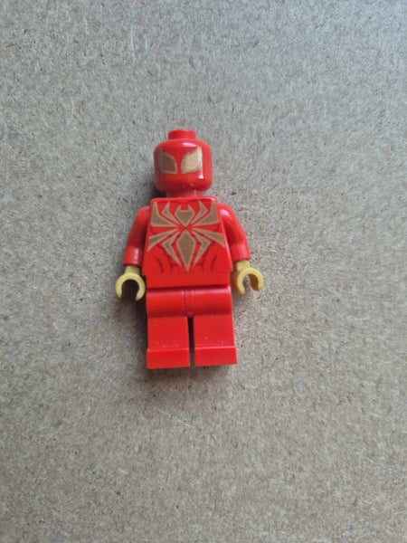 Iron Spider Minifigure sh193 LEGO Carousel 1