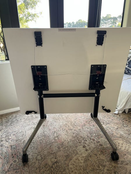 Desk Folding on wheels 1.2m wide x 1m Carousel 1