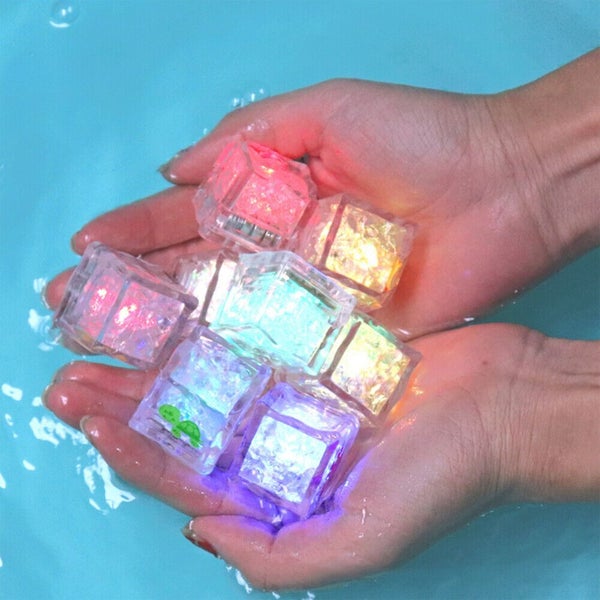8Pcs LED Light Up Ice Cubes Baby Kids Bath Toy Shower Luminous Toy Decor Carousel 10