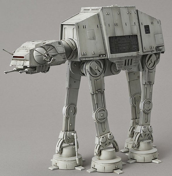 Star Wars: 1 / 144 AT-AT - Model Kit Carousel 5
