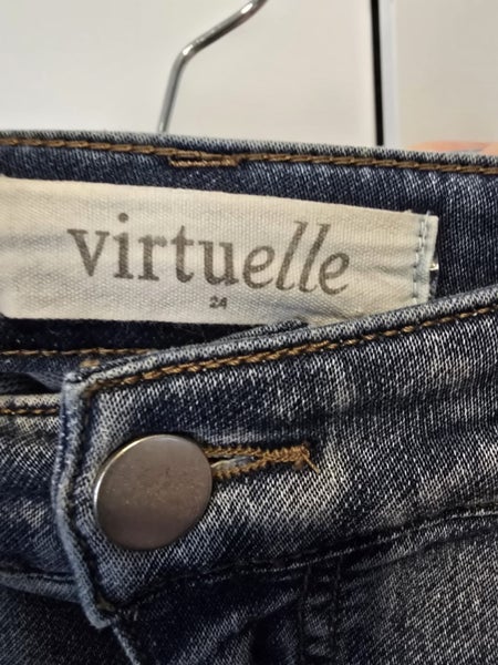 Taking Shape Virtuelle Demin Skirt size 24 Carousel 3