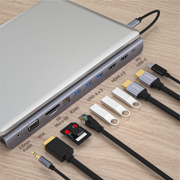 UNITEK 11-In-1 Mulit-Port Hub with Support for MST Triple Monitor Carousel 3