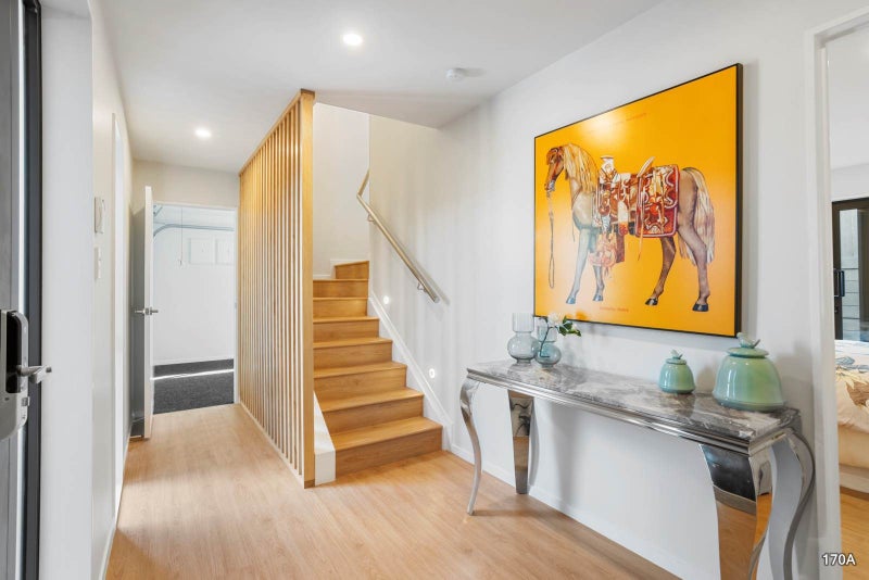 gallery carousel 2