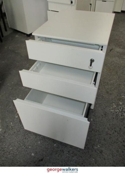 PR5312 - Off white Mobile Drawer Carousel 1