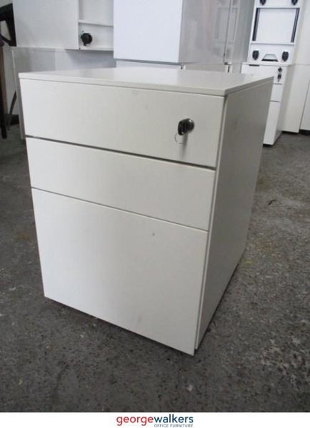 PR5312 - Off white Mobile Drawer Carousel 3