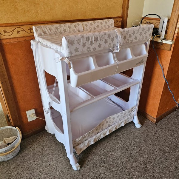 Baby Change Table Carousel 1